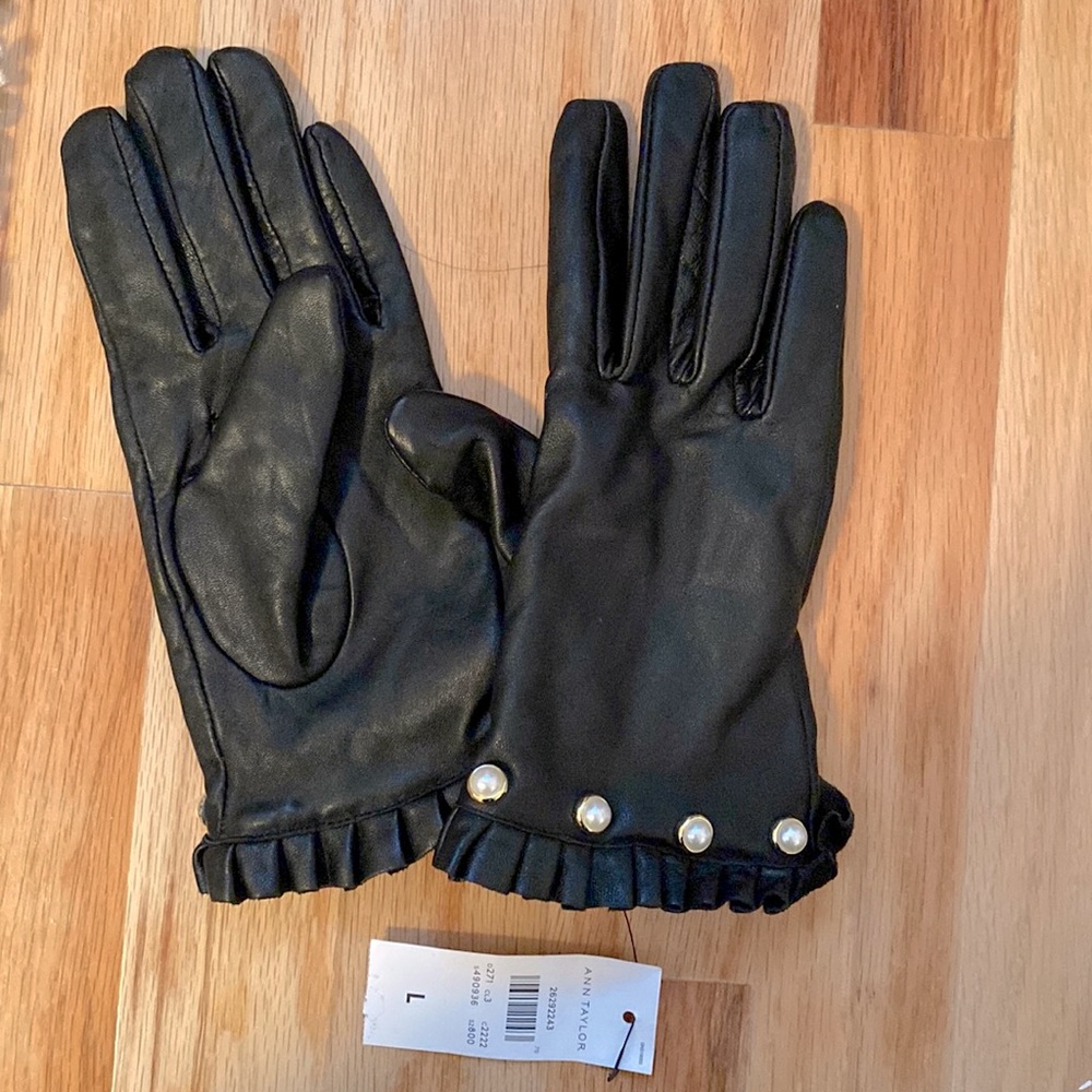 Ann Taylor genuine leather gloves size L